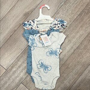 Carter’s Onesie NWT